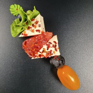 Tofu siera iemiņš ar dārzeņiem