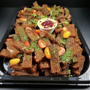Ķiploku grauzdiņi + mērce  0,8kg + 0,25 kg.