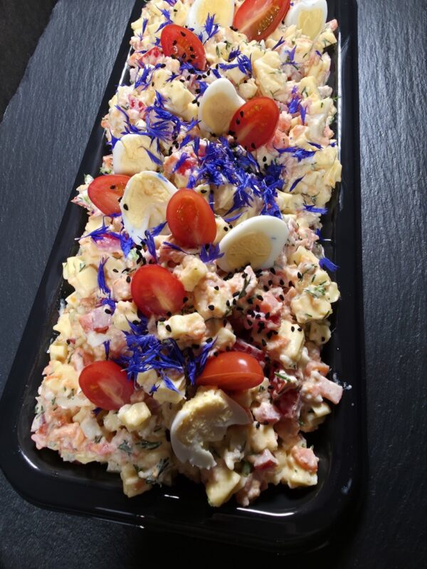 Siera salāti ar cherry tomātiem (1 kg)